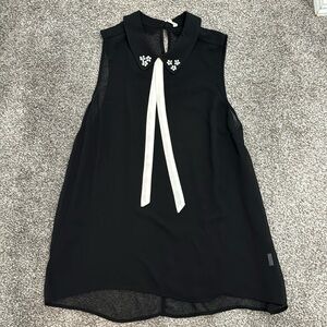 WILLOW & CLAY sheer sleeveless top beaded tie neck Large